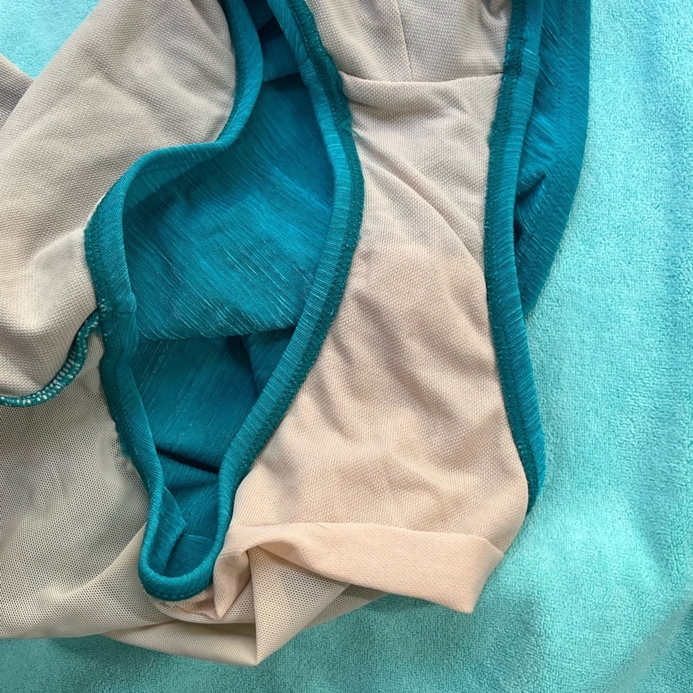 So Flattering! Beach Bay Wrap Top, Gold Metal Circle Grommet-Teal 1 pc Swim Suit - Picture 10 of 16